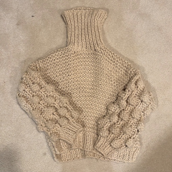 Sage sweater - Small - Picture 4 of 7